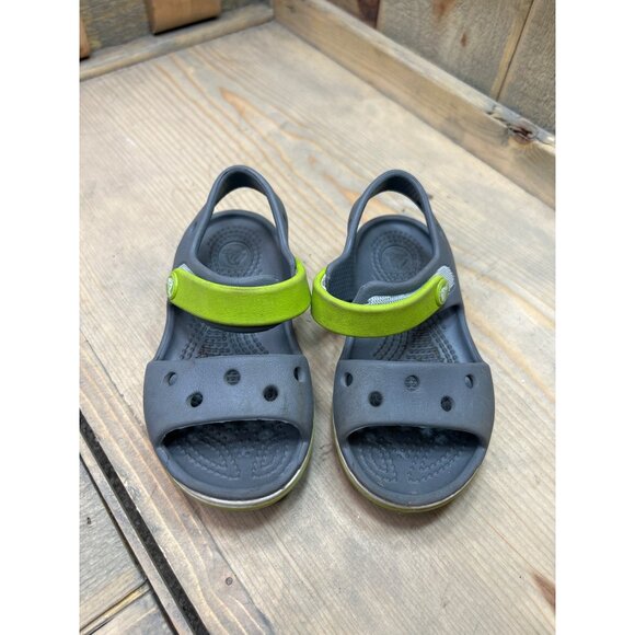 C7 Crocs Bayaband Sandals Kids Grey/Green - Picture 3 of 6
